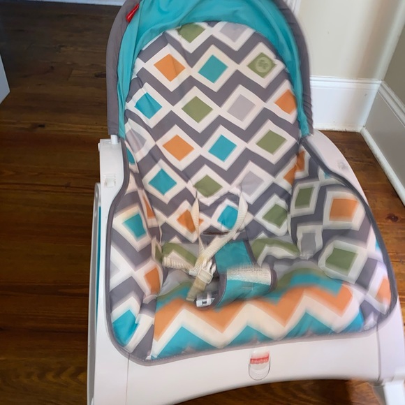 Baby rocker - Picture 3 of 4